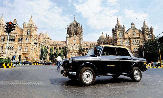 safe taxi options for solo female travellers in kerala