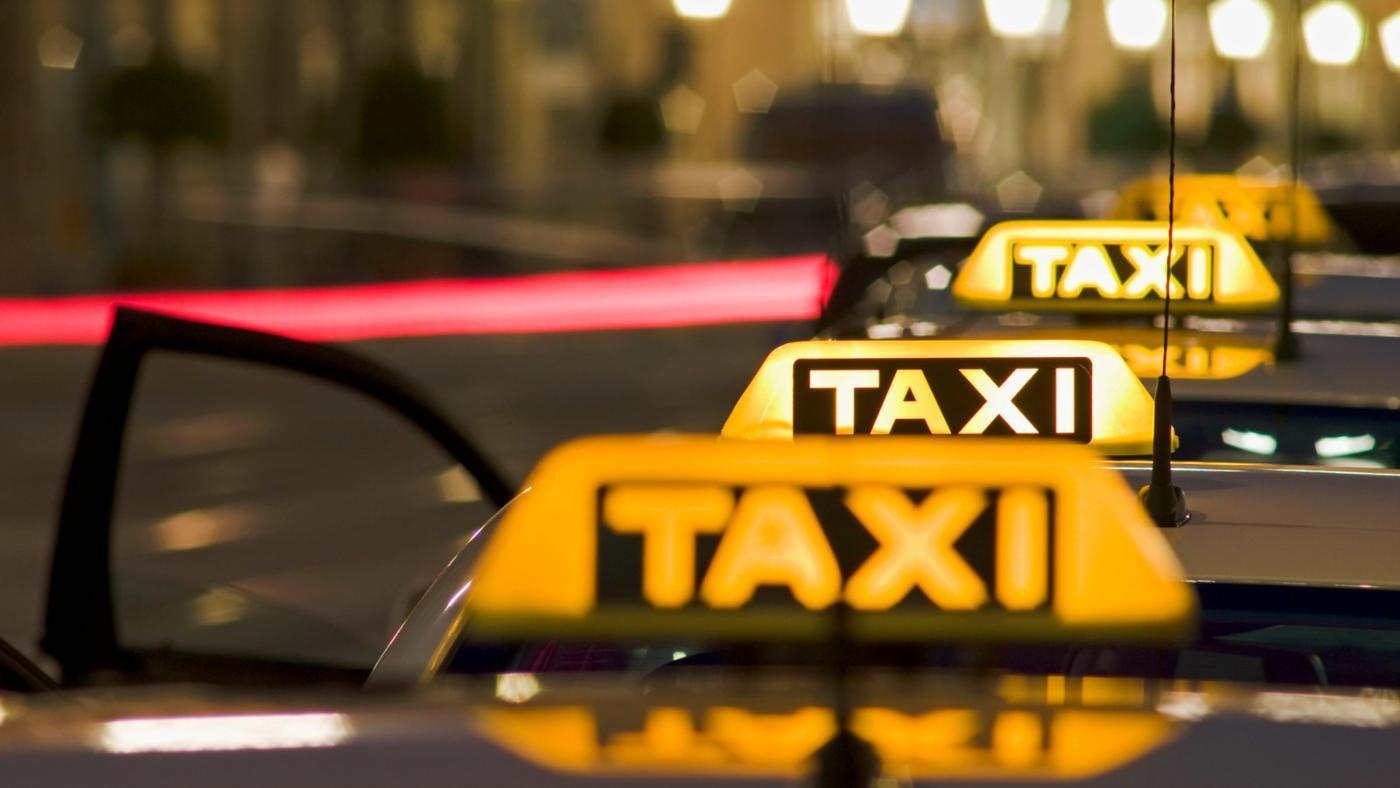Taxi Service in Kochi: Book Airport, Local & Outstation Cabs - KeraCabs Kerala taxi guide